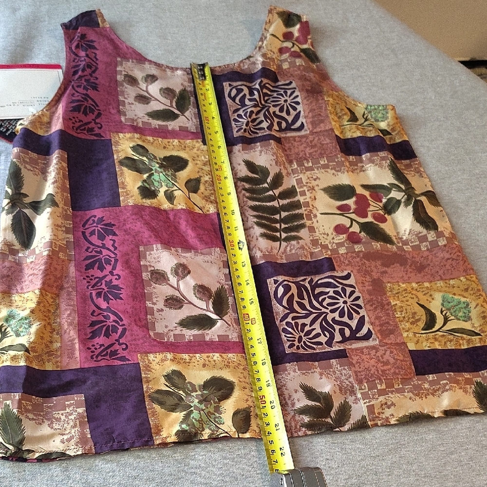 STUNT WOMEN'S **VINTAGE** BEAUTIFUL TANK TOP BLOUSE - Picture 12 of 13